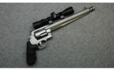 Smith and Wesson, Model 500 Performance Center, .500 Smith and Wesson Magnum - 1 of 2