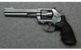 Smith & Wesson, Model 617-6 K22 Masterpiece Stainless Revolver, .22 Long Rifle - 2 of 2