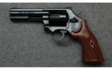 Smith and Wesson, Model 586-8 Distinguished Combat Magnum Revolver, .357 Smith and Wesson Magnum - 2 of 2