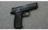 Smith and Wesson, Model M&P40 Semi-Auto Pistol, .40 Smith and Wesson - 1 of 2