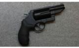 Smith and Wesson, Model Governor Revolver, .45 Long Colt/.45 ACP/.410 Bore - 1 of 2
