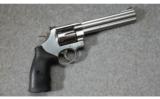 Smith & Wesson ~ 629-8 Classic Stainless ~ .44 Rem. Mag. - 1 of 2
