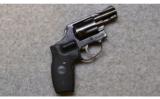 Smith and Wesson, Model 36 Chiefs Special Classics (.38 Chiefs Special) Revolver, .38 Smith and Wesson Special - 1 of 2