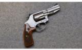 Smith and Wesson, Model 60-15 Pro Series Double Action Revolver, .357 Smith and Wesson Magnum - 1 of 2