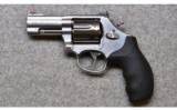 Smith and Wesson, Model 686-6 Distinguished Combat Magnum Plus, .357 Smith and Wesson Magnum - 2 of 2