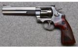 Smith and Wesson, Model 629-6 Classic Double Action Revolver, .44 Remington Magnum - 2 of 2