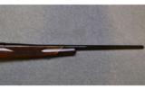 Weatherby ~ Vanguard Deluxe ~ .300 Wby. Mag. - 4 of 9