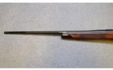 Weatherby ~ Mark V Deluxe ~ .340 Weatherby Magnum - 7 of 9