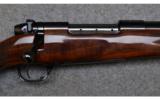 Weatherby ~ Mark V Deluxe ~ .340 Weatherby Magnum - 3 of 9