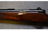 Weatherby ~ Mark V Deluxe ~ .340 Weatherby Magnum - 8 of 9