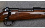 Weatherby ~ Mark V Deluxe ~ .340 Weatherby Magnum - 3 of 9