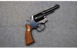 Smith & Wesson ~ 10-5 ~ .38 Special - 1 of 2