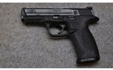Smith & Wesson ~ M&P 40 ~ .40 S&W - 2 of 2