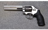 Smith & Wesson ~ 617-6 ~ .22 Long Rifle - 2 of 2