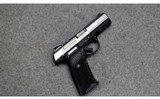 Ruger SR9 - 1 of 4