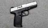 Smith & Wesson SD9 VE - 1 of 2