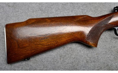 Winchester 70 - Image 2 of 11