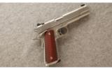Kimber Gold Combat Stainless II .45 ACP - 1 of 4