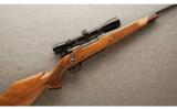 Weatherby Mk V Deluxe .300 WBY - 1 of 8