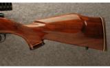 Weatherby Mk VVarmintmaster .22-250 Rem. - 7 of 9