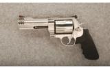 Smith & Wesson 460V
.460 S&W - 2 of 3