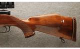 Weatherby Mk V Deluxe 7mm Wby. Mag. - 7 of 8