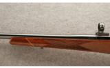 Weatherby Mk V Deluxe .416 Wby. Mag. - 6 of 8