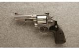 Smith & Wesson 686-6 Pro Series .357 Mag. - 2 of 2