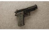 Sig Sauer P226 Extreme 9mm Luger - lots of extras - 1 of 3