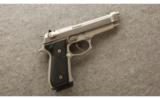 Beretta 92 FS 9mm Para - 1 of 2
