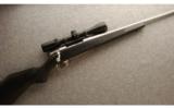 Weatherby Vanguard Stainless Synthetic .257 Wby. Mag. - 1 of 8