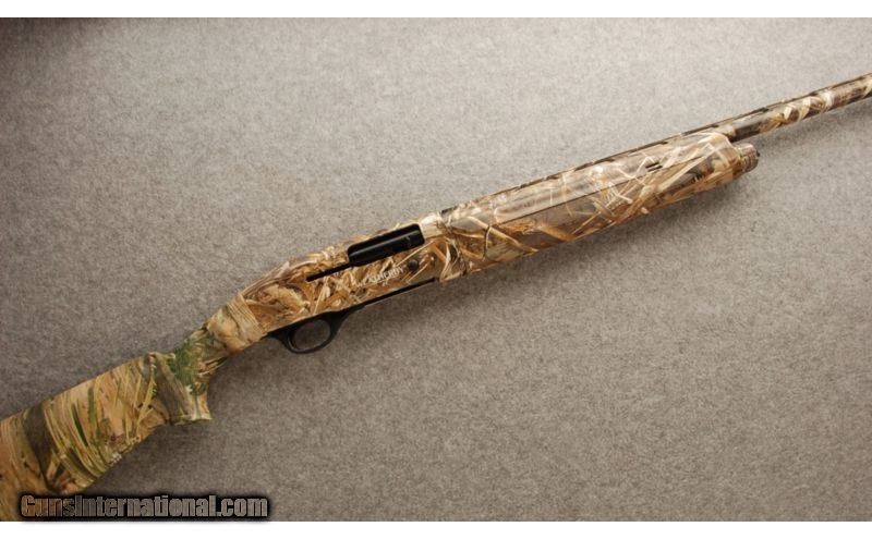 Weatherby ~ SA-08 ~ 12 ga.