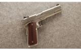 Kimber ~ Gold Combat Stainless II ~ .45 ACP - 1 of 2
