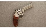 Smith & Wesson 629-6 Classic .44 Mag. - 1 of 2