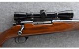 Weatherby ~ Mark V Deluxe ~ .416 Wby. Mag. - 3 of 9