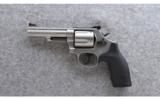 Smith & Wesson ~ Model 69 Combat Magnum ~ .44 Mag. - 2 of 3