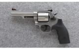 Smith & Wesson ~ Model 69 Combat Magnum ~ .44 Mag. - 2 of 3