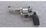 Smith & Wesson ~ Model 69 Combat Magnum ~ .44 Mag. - 2 of 3