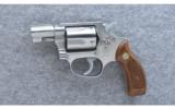 Smith & Wesson ~ Model 60 Chiefs Special ~ .38 Spl. - Pinned - 2 of 6