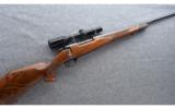 Weatherby ~ Mark V Deluxe ~ .30-06 Sprg. - 1 of 9