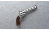 Ruger ~ New Model Super Blackhawk ~ Bisley ~ .454 Casull - 1 of 2