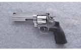 Smith & Wesson ~ 629-6 Classic ~ .44 Mag. - 2 of 3