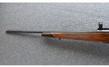 Weatherby ~ Mark V Deluxe ~ 7MM Wby. Mag. - 7 of 10