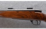 Weatherby ~ Mark V Deluxe ~ .30-06 Sprg. - 8 of 10