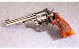 Smith & Wesson ~ Model 19-6 / HANDS OFF ~ S&W 357 Magnum - 2 of 4