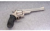 Smith & Wesson ~ 29-2 ~ .44 Magnum - 1 of 2