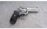 Smith & Wesson ~ 617-4 ~ .22 LR