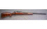 Weatherby ~ Mark V ~ .300 Weatherby Magnum - 1 of 10