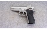 Smith & Wesson ~ 5906 ~ 9mm Luger - 2 of 2