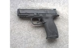 Smith & Wesson M&P 9 - 2 of 2